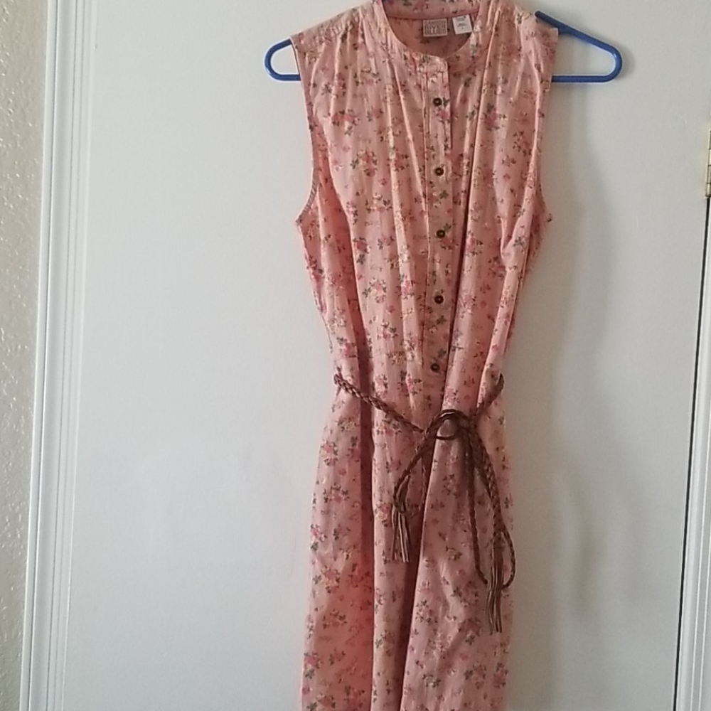 Flowy summer dress